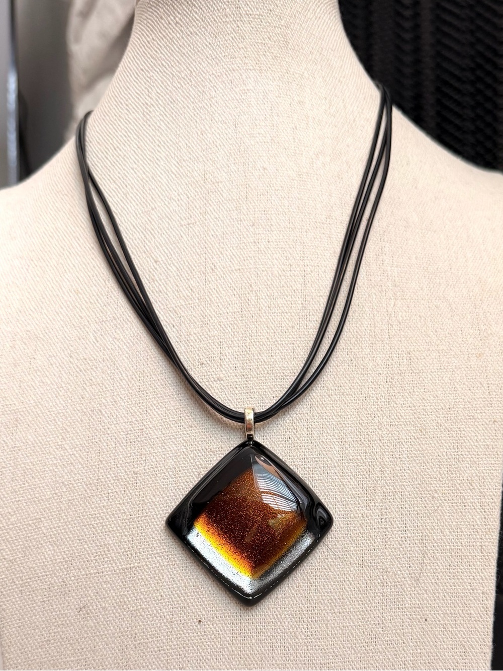 Signed Artisan Color Changing Art Glass Pendant Necklace Black Amber